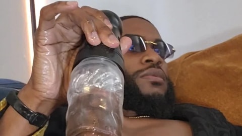 Juicy New Solo w/ Black!